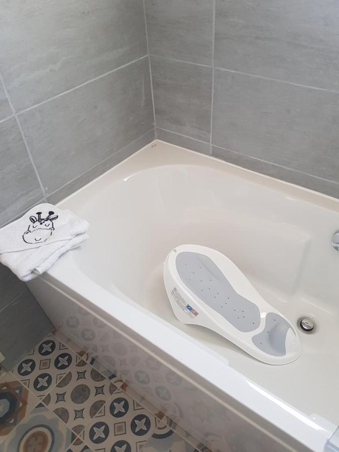 Gite Lou, Gite Famille Et Bien Etre Avec Jacuzzi Фонтене-льо-Конт Екстериор снимка